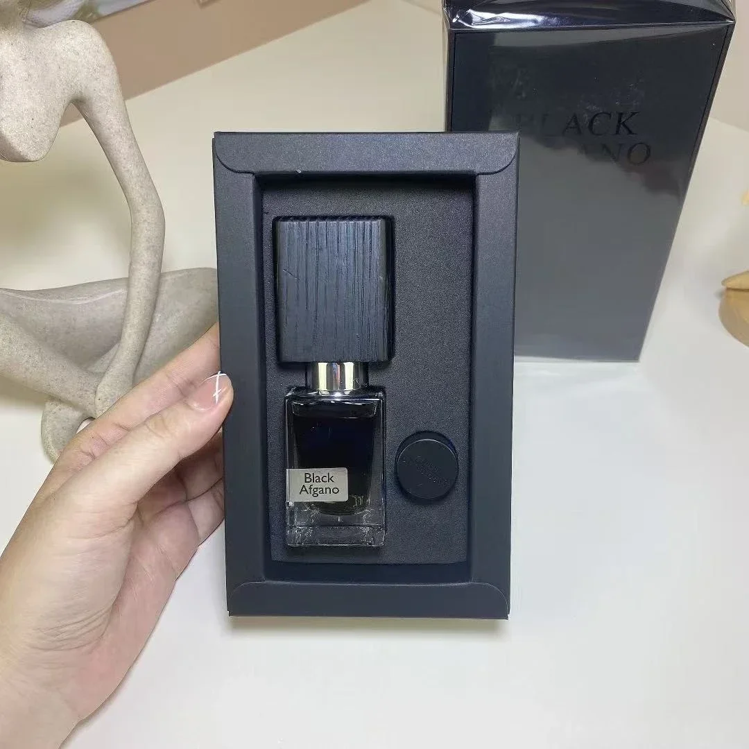 Profumo Unisex al Tabacco Nero - Fragrance Perfume Box recensione e prezzo