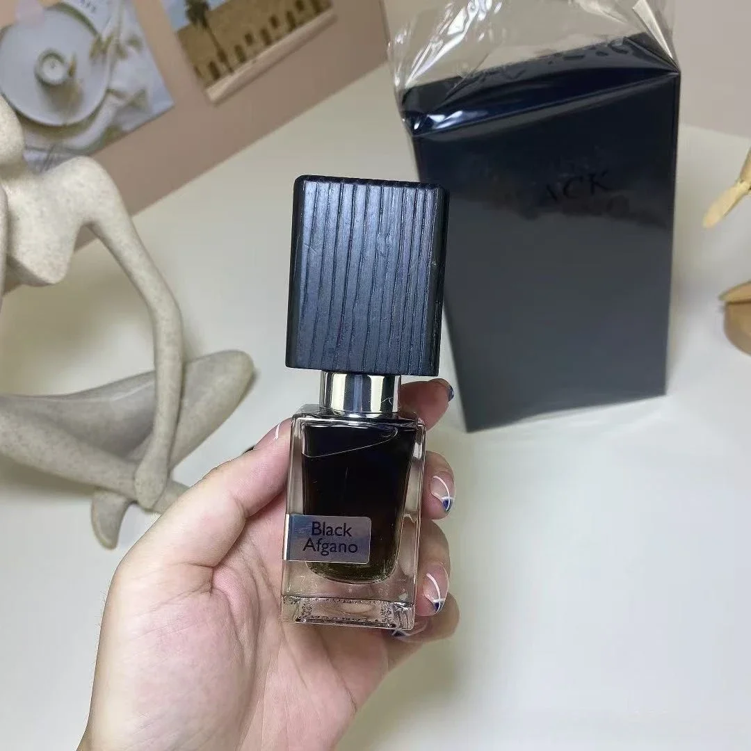 Profumo Unisex al Tabacco Nero - Fragrance Perfume Box recensione e prezzo
